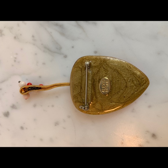 Vintage Alexis Bittar strawberry lucite brooch. - Picture 5 of 8